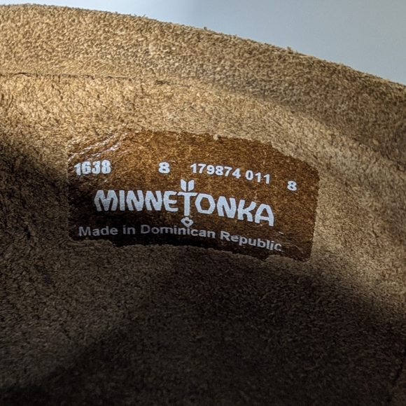 Minnetonka Triple Fringe Moccasin Boots - Size 8 Womens - Brown Tan - Picture 7 of 8